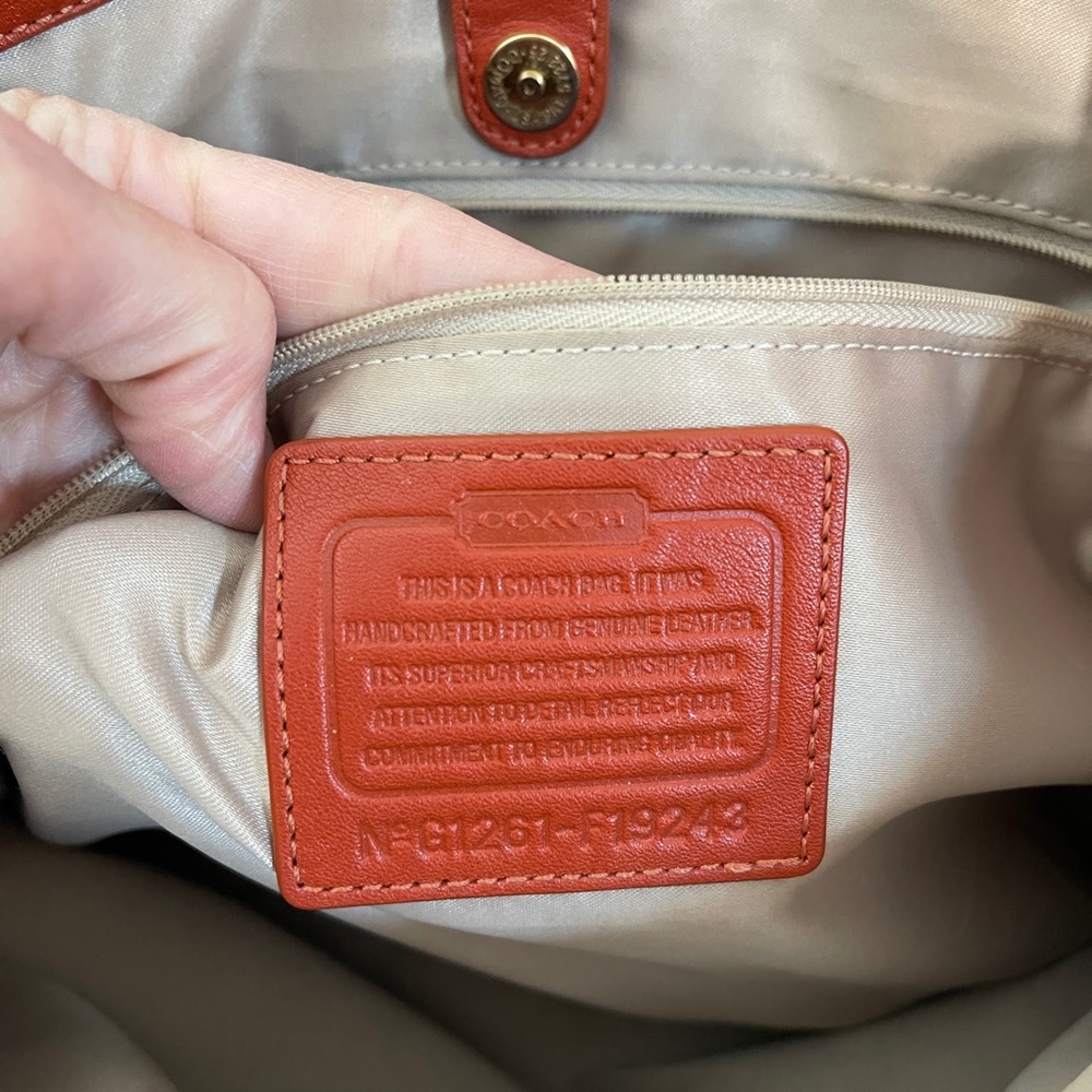 Coach Ashley Convertible Hobo in Burnt Orange‎ - Picture 9 of 11